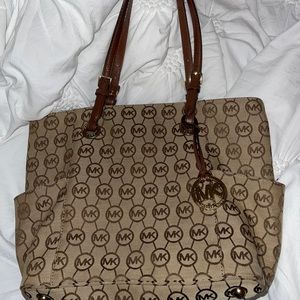MK purse